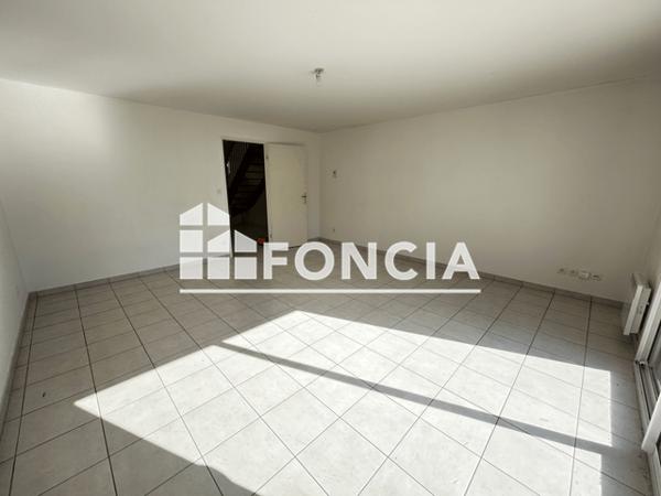 Location Maison 4 pièces 90.36 m² - 65 RUE DU PASTEUR LUTHER KING La Roche Sur Yon 85000
