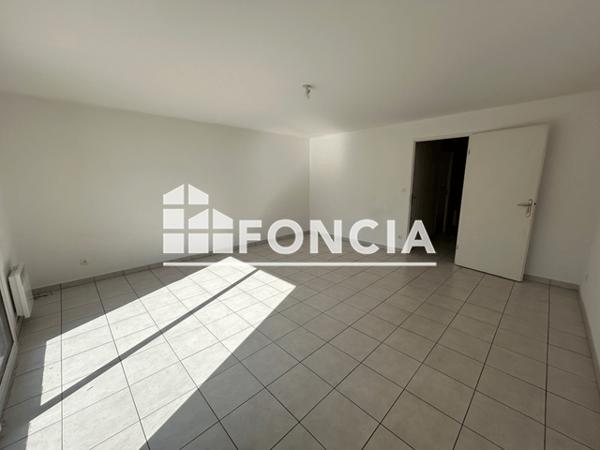 Location Maison 4 pièces 90.36 m² - 65 RUE DU PASTEUR LUTHER KING La Roche Sur Yon 85000