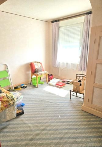 Maison 5 pièces, 3 chambres avec garage – Châtel-sur-Moselle (88)– Proche gare, écoles et voie rapide