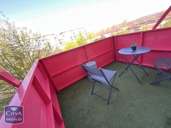 Appartement à vendre 2 pièces 38.05m² L'Isle-d'Abeau (38080)