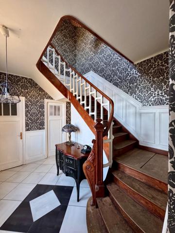 Maison de ville individuelle et de caractère