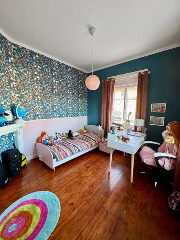 Maison de ville individuelle et de caractère