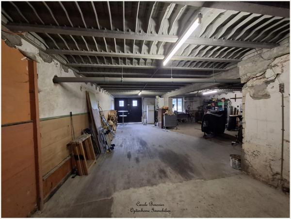 NEUFCHATEAU Maison à vendre 190m² habitable. Entièrement rénovée