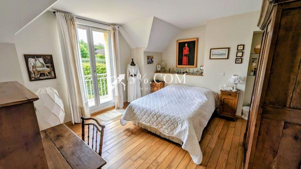 Maison 7 pièce(s) 3 chambre(s) 196 m²