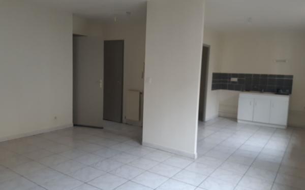 Appartement à louer    3 pièces • 64,86 m2 La Côte-Saint-André