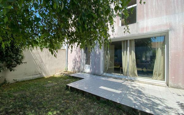 Appartement à louer    2 pièces •  La Rochelle