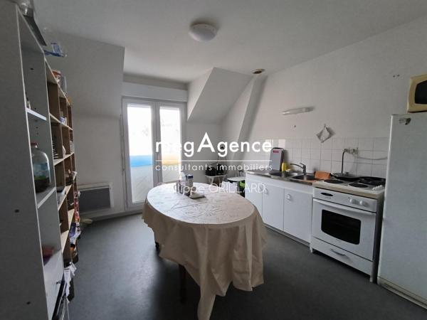 Appartement à CHAZE-HENRY, 49420 - 6 pièces 100m²