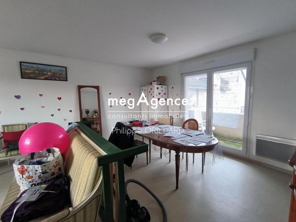 Appartement à CHAZE-HENRY, 49420 - 6 pièces 100m²