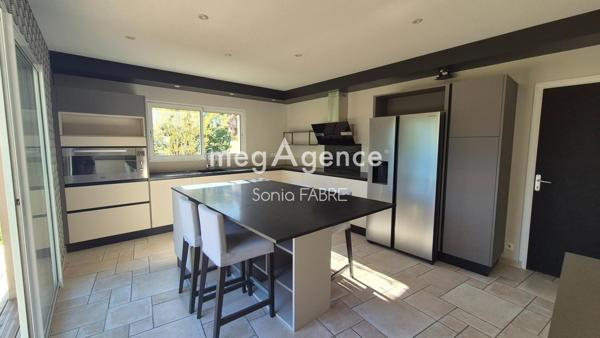 Maison à BOUAYE, 44830 - 8 pièces 237m²