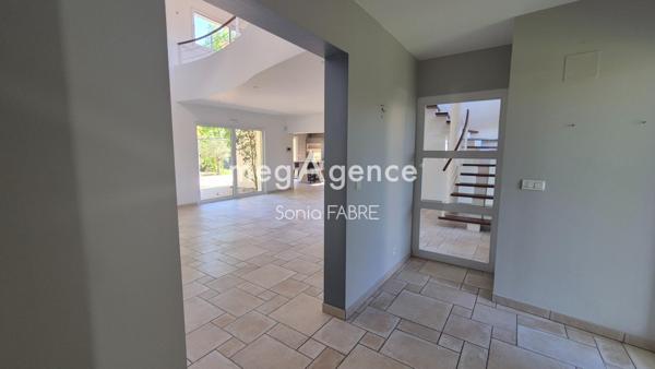 Maison à BOUAYE, 44830 - 8 pièces 237m²