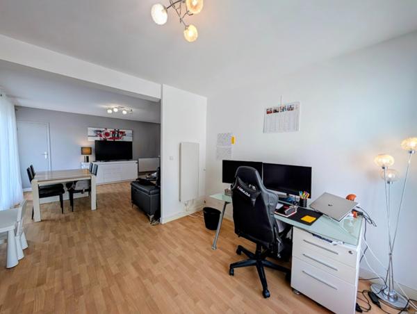 Appartement 4 pièces, double séjour BREST Saint-Luc / Kerichen (29)