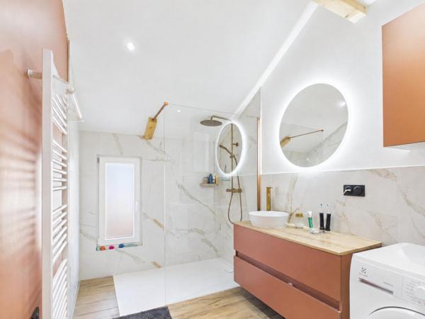 Appartement de charme avec terrasse privative
