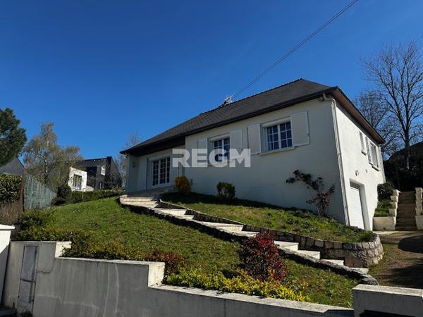 Saumur (49400) Maison traditionnelle dans quartier tranquille
