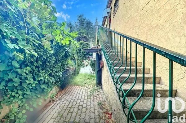 Maison 5 pièces de 95 m² à La Trinité (06340)