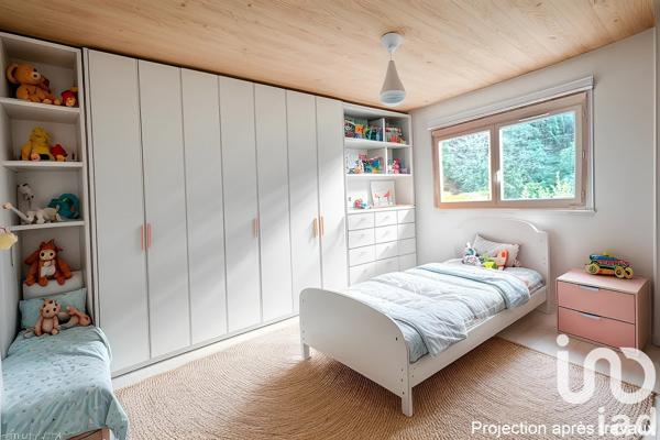 Maison 5 pièces de 95 m² à La Trinité (06340)