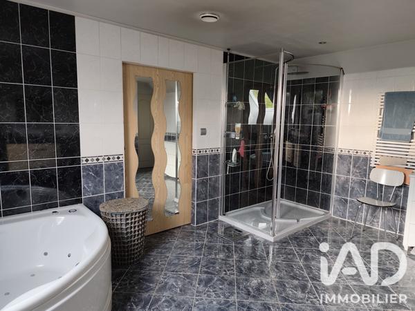 Maison à vendre 5 pièces 132 m² Suré