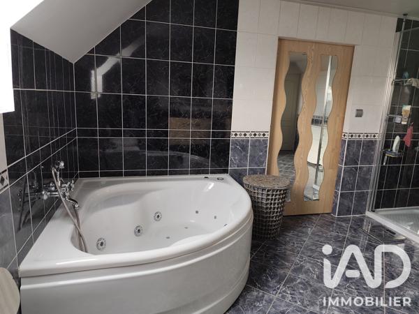 Maison à vendre 5 pièces 132 m² Suré