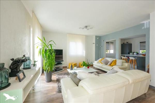 Maison à vendre |  Eaubonne |  7 pièces | 179 m²