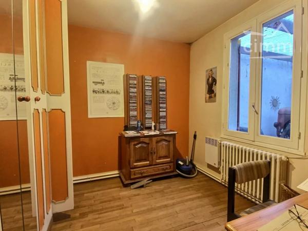 Vente de la nue propriété d'une maison à Onzain– Une opportunité en campagne.