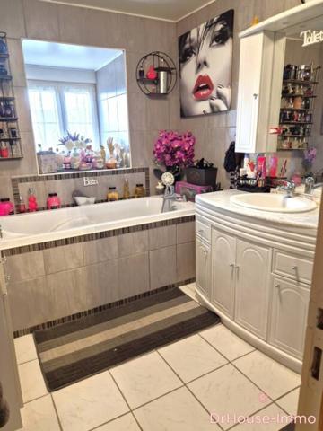 Maison à vendre 10 pièces de 201 m²