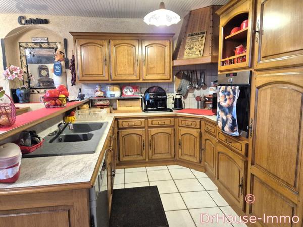 Maison à vendre 10 pièces de 201 m²