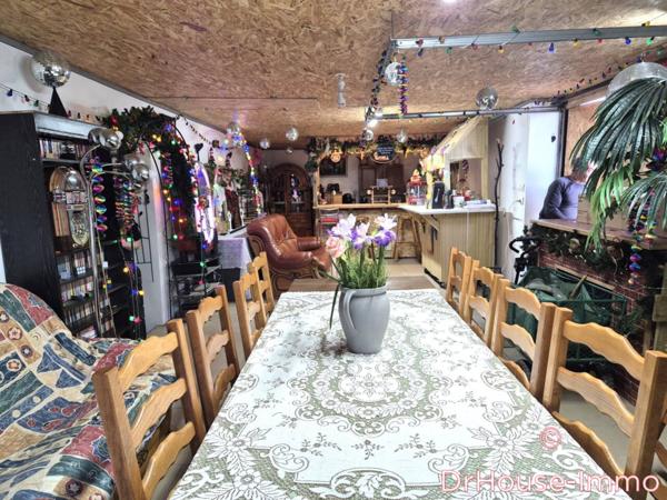Maison à vendre 10 pièces de 201 m²