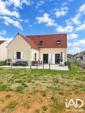 Maison à vendre 6 pièces 103,38 m² Fleury