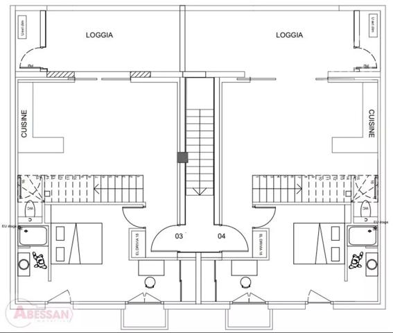 INVESTISSEMENT D'UN IMMEUBLE DE 362m2: 2 LOFTS AVEC GARAGES ET JARDINS PRIVATIFS, ET 2 DUPLEX AVEC TERRASSES.