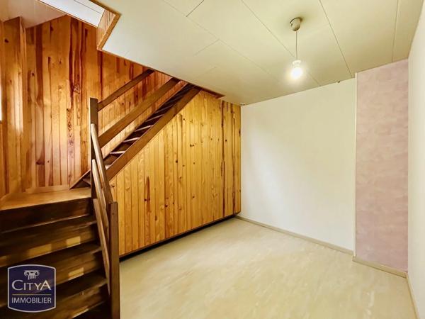 Maison à vendre 11 pièces 200m² Villedieu-sur-Indre (36320)