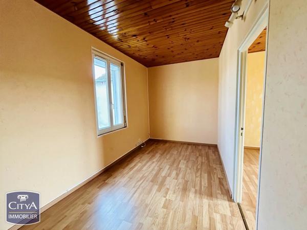 Maison à vendre 11 pièces 200m² Villedieu-sur-Indre (36320)