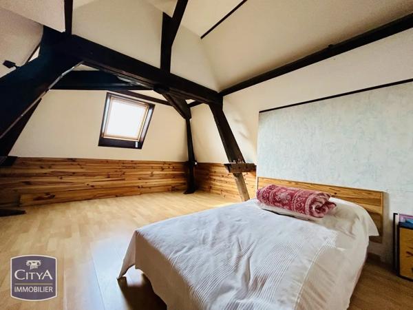Maison à vendre 11 pièces 200m² Villedieu-sur-Indre (36320)