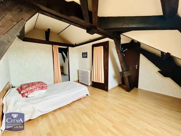 Maison à vendre 11 pièces 200m² Villedieu-sur-Indre (36320)