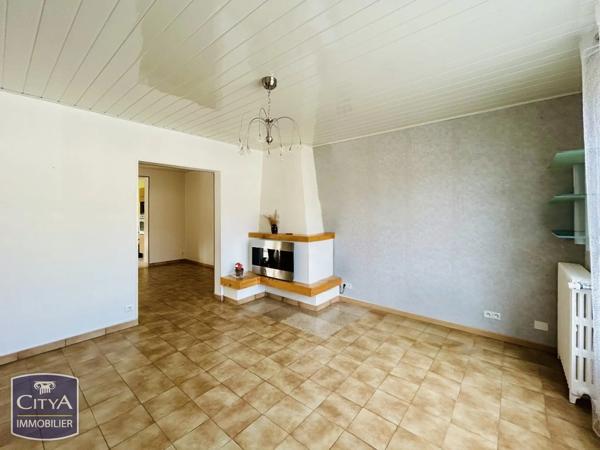 Maison à vendre 11 pièces 200m² Villedieu-sur-Indre (36320)