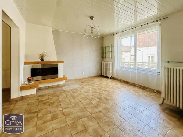 Maison à vendre 11 pièces 200m² Villedieu-sur-Indre (36320)