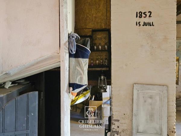 Clisson centre historique – Maison de caractère 150 m², 3 chambres, terrasse et accès rivière