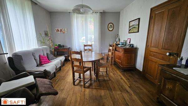 À vendre – Maison de caractère avec dépendances à Halloville