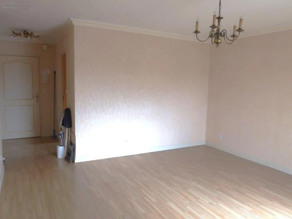 Location - Appartement Châtellerault 86100 3 pièces 71 m 2