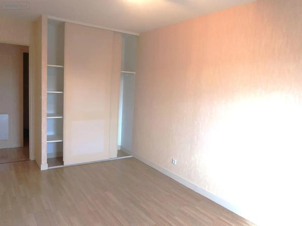 Location - Appartement Châtellerault 86100 3 pièces 71 m 2