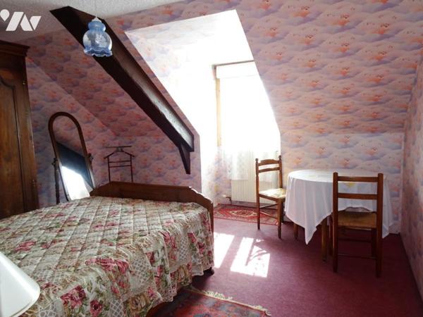 MAISON 6 PIECES 133 M² A VENDRE PROCHE MALESTROIT - BEAUX VOLUMES