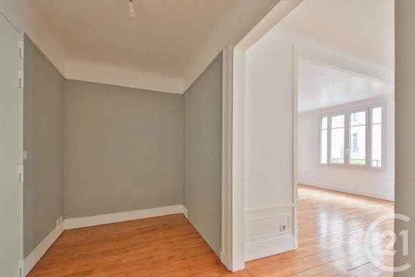 Appartement F4 à vendre  4 pièces - 96,37 m 2   NEUILLY SUR SEINE  - 92