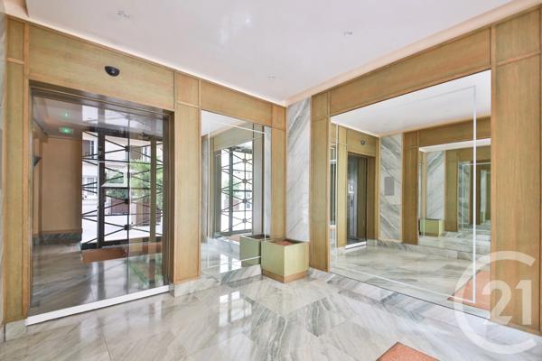 Appartement F4 à vendre  4 pièces - 96,37 m 2   NEUILLY SUR SEINE  - 92