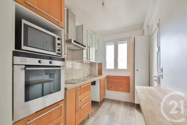 Appartement F4 à vendre  4 pièces - 96,37 m 2   NEUILLY SUR SEINE  - 92