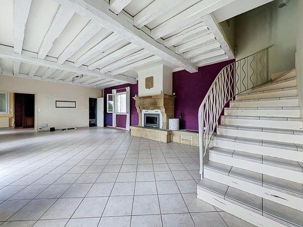 Maison Familiale de Caractère avec Piscine et étang, secteur prisé de Vertou