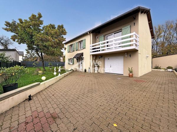 EXCLUSIVITÉ – TRESSANGE  Maison individuelle – 130 m² loi Carrez / 172 m² au sol – Terrain 623 m²
