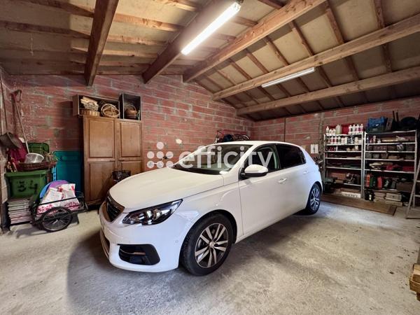 Maison
         7 pièces
        - 288 m² Exclusivité