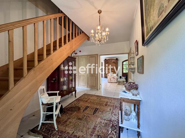 Maison
         7 pièces
        - 288 m² Exclusivité