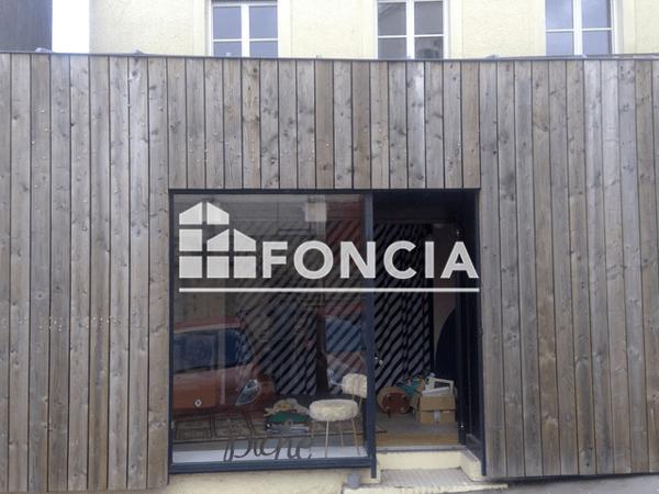 Location Local commercial 3 pièces 56 m² - 1 RUE DE TREMEAC Nantes 44100