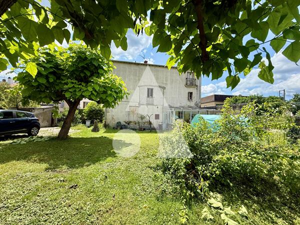 Maison 9 pièces 215 m2