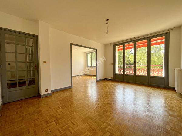 Appartement Villeurbanne / Léon Blum - Bon Coin - T4 - 80 m² - séjour double - balcon - loggia - cave - garage