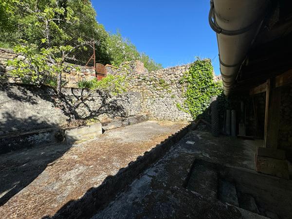 À VENDRE MAISON DE VILLAGE A 20 MIN DE FOIX